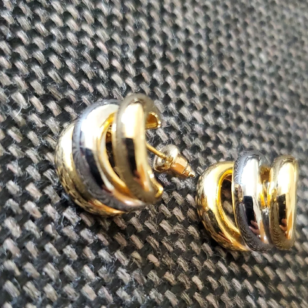 Two Tone Triple Hoop Earrings Gold Silver Mixed Metal Chunky J-Hoops Post Back